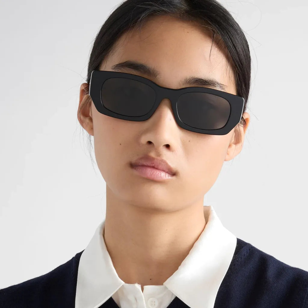PRADA PRB05S 09Q08Z 53 SUNGLASSES