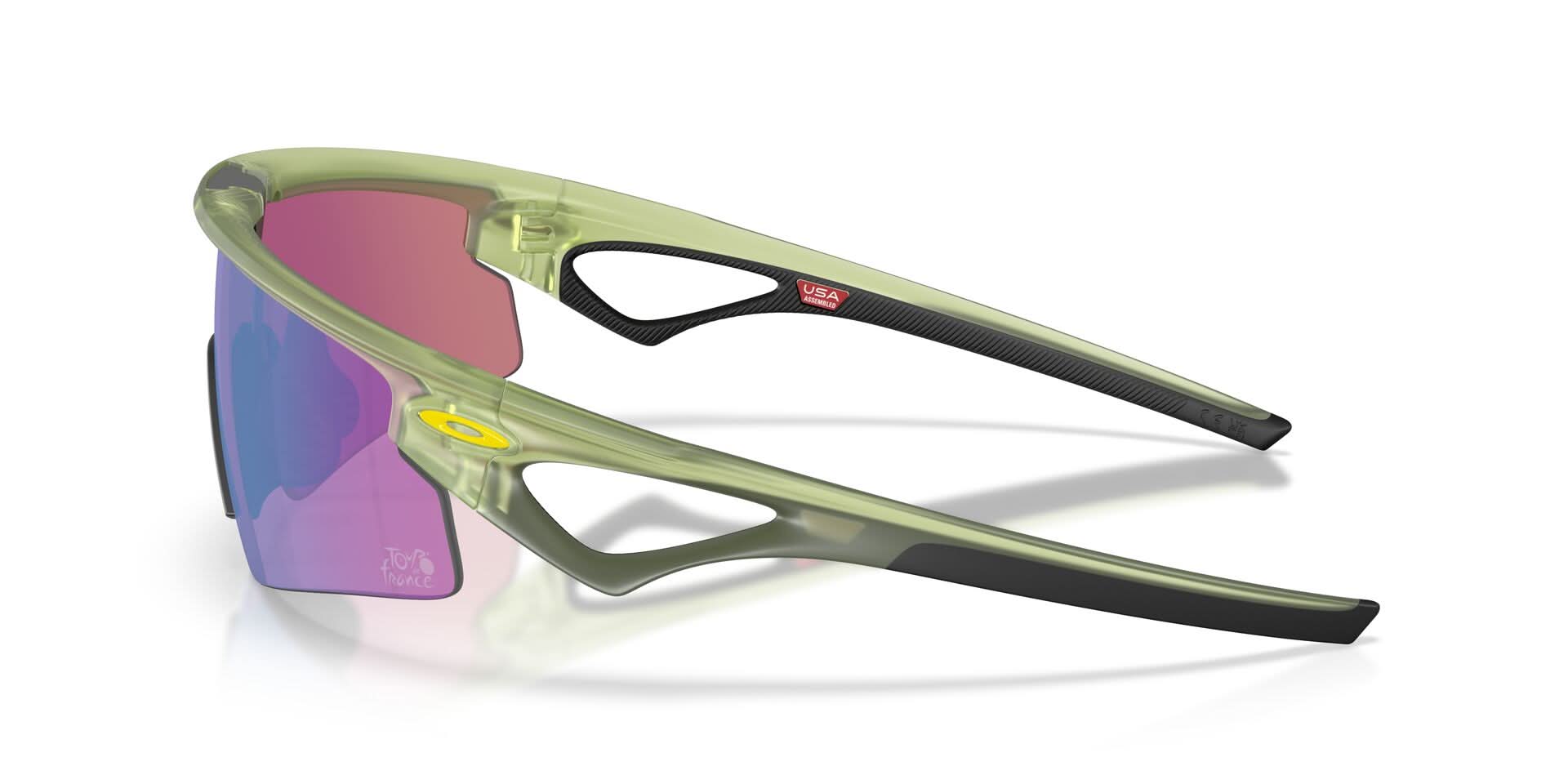 OAKLEY OO9531 SPHAERA STRIKE 09 37 SUNGLASSES